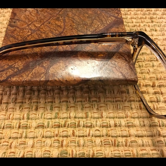 DKNY DESIGNER GLASSES - Picture 7 of 7